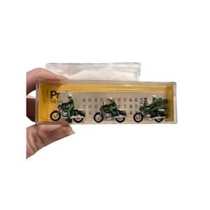 Preiser HO Scale 67 Motorbikes with Riders 3 Figures Vintage Made in Germany 9MP